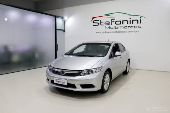 HONDA CIVIC 1.8 LXS 16V FLEX 4P AUTOMÁTICO